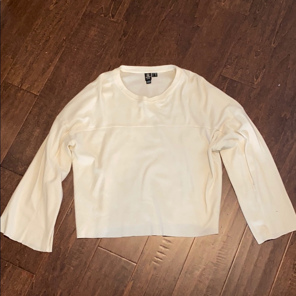 cropped lounge top from volcom